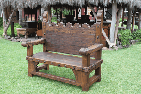 Monasterio Bench 11.png